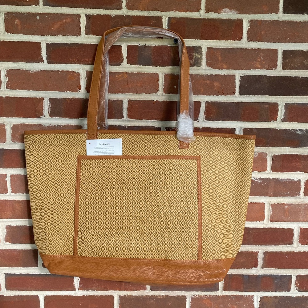 Shore Enough Tote